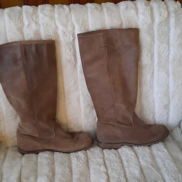 Kickers leather knee high boots - Picture 2 of 4